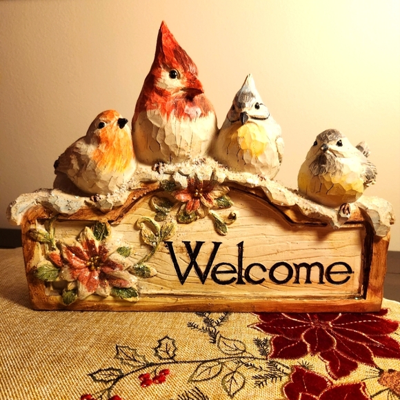 Cardinal Blue Jay And Wren Christmas Poinsettia Welcome Sign - Picture 1 of 6